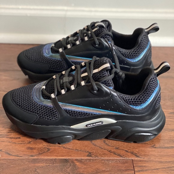 Dior Men’s Sneaker - Picture 3 of 6